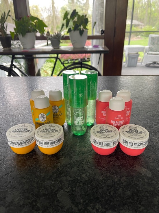 Sol de Janeiro Other - Sol de Janeiro bundle 6 body wash, 4 body cream, 3 perfume mist
